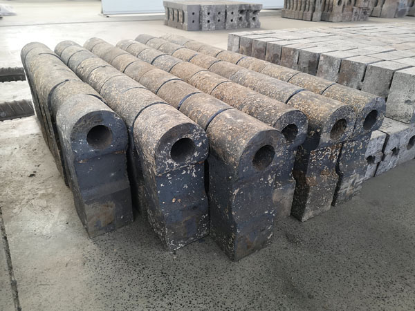 破碎機錘頭現場